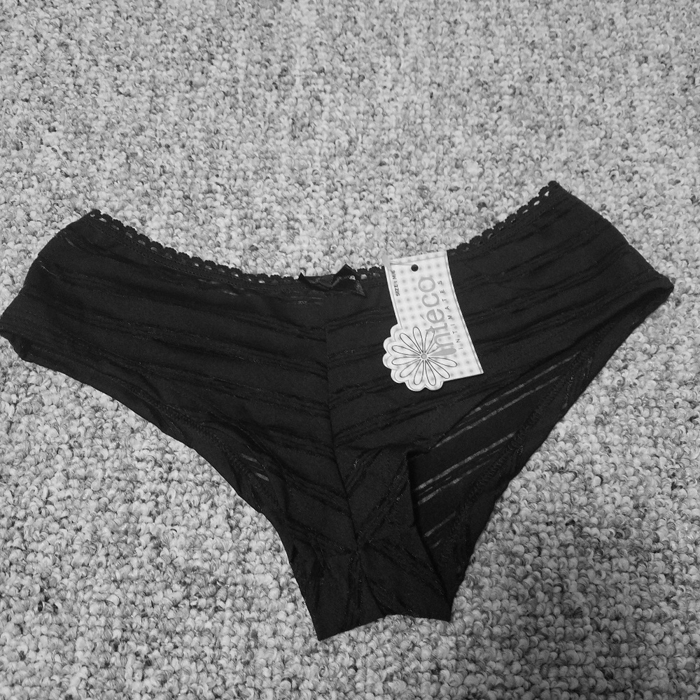 Brand New Cheeky Hipster Underwear